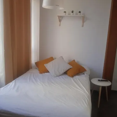Accommodatie bij particulieren Fantastic Bedroom The Center City *