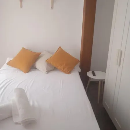 Accommodatie bij particulieren Fantastic Bedroom The Center City